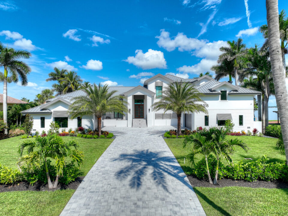 International Roofing Standing Seam in Fort Myers